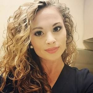 Meet your Posher, Kayli